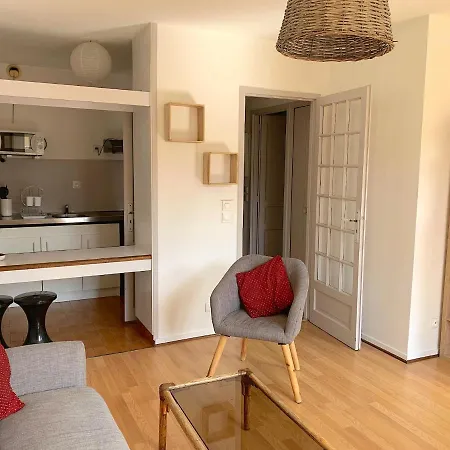 Le Jaures Apartment